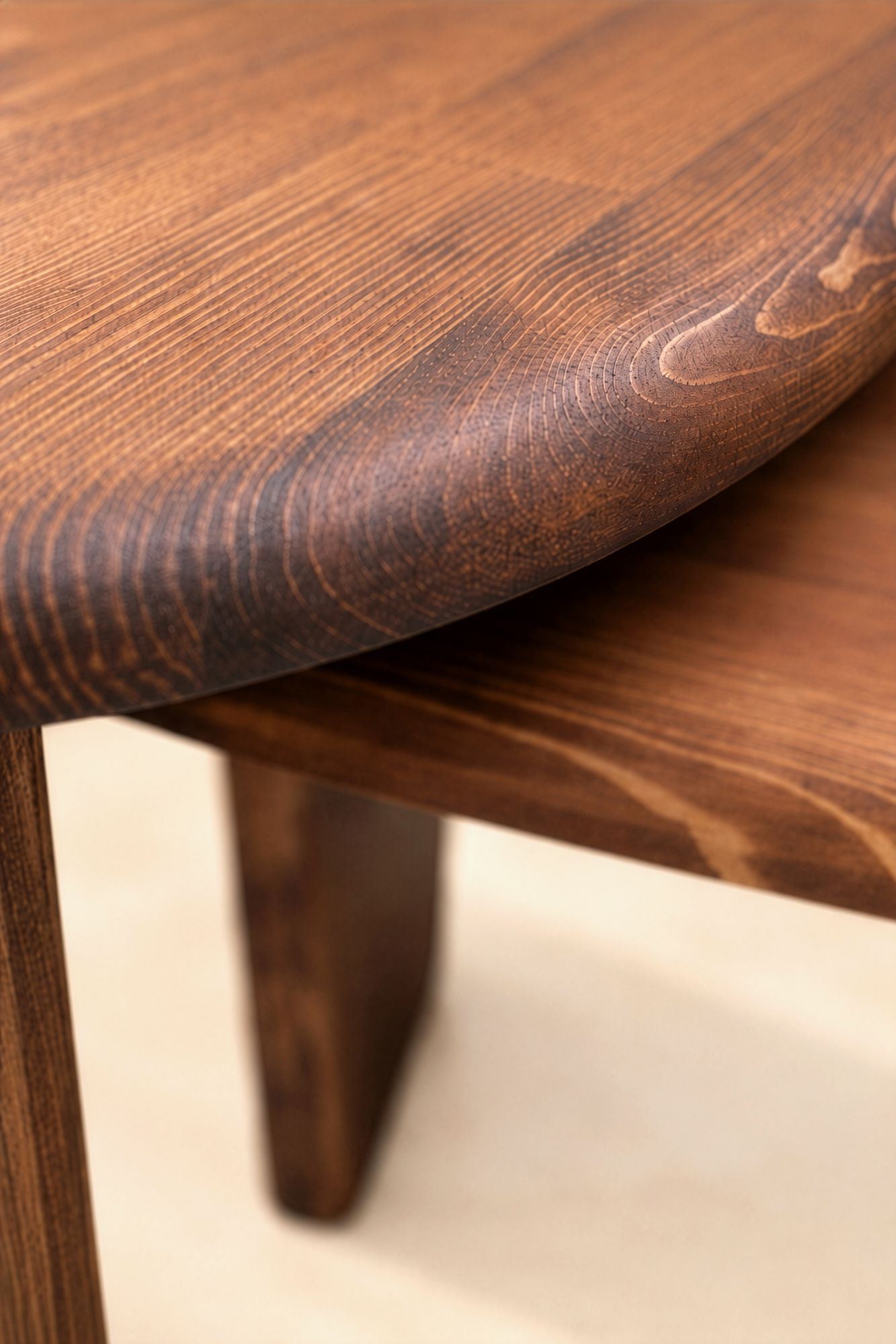 Çakıl nesting solid wood coffee table set, detail